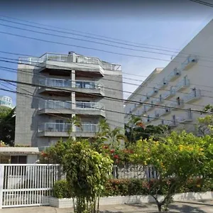 No Bairro Da Passagem, Cabo Frio, Rj. Apartamento